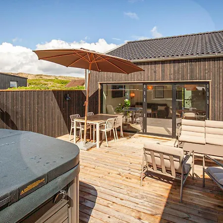 Lovely In Hvide Sande With Sauna 펜션